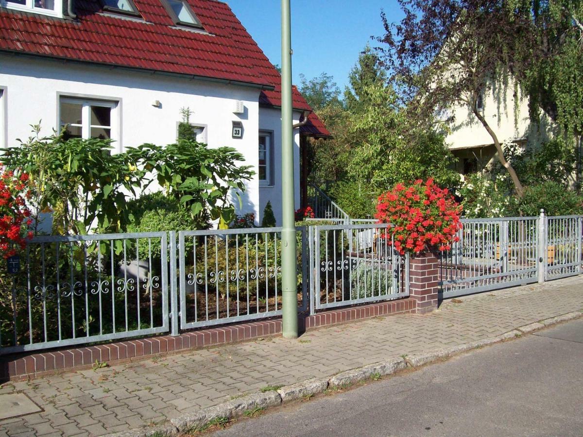 Cottage Near Centrum, Paradise Berlin Bagian luar foto
